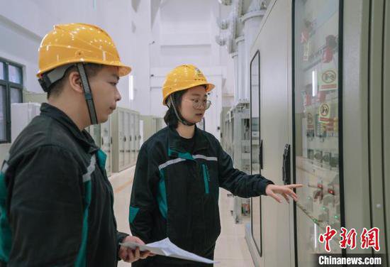 中国西南首座百万千瓦级大型抽水蓄能电站投产发电