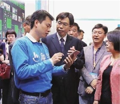 上海创新要有点"国际"气质 触宝科技王佳梁谈怎样做"更伟大的中国...