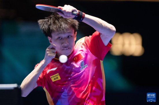 乒乓球澳门世界杯：林高远晋级决赛