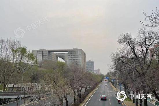 北京<em>未来三天</em>云量较多 今夜春雨将至大部有小雨或零星小雨