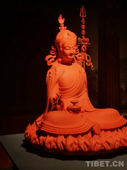 蒋晟首次西藏个展：展出14件围绕西藏历史与传统创作<em>的雕塑</em>作品