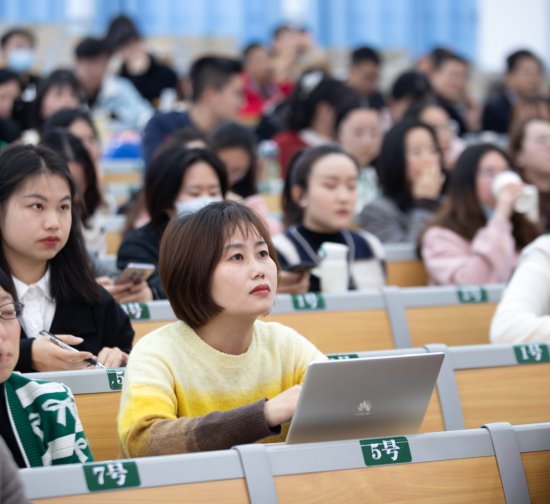 宜春职业技术学院举办高级别科研课题申报学术讲座