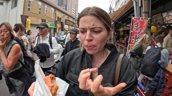 <em>出门旅游</em>要小心！博主分享日本美食意外拍到小偷3秒行窃