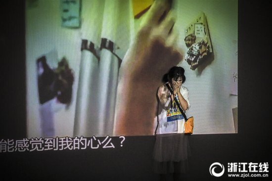 “520”表白日 “网红”失恋博物展登陆杭州