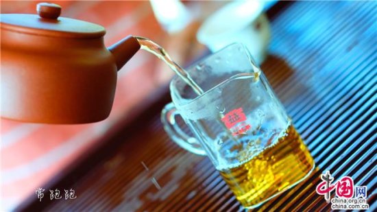 大益益工坊：<em>紫砂壶</em>+茶文化 打造精致茶生活
