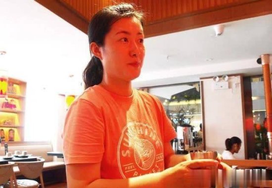 爱上济南！山师毕业的韩国美女研究生在洪楼开起韩餐厅