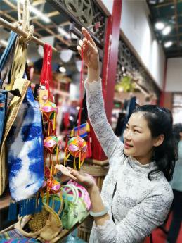 贺州市统计局多姿多彩庆祝“三八“国际妇女节