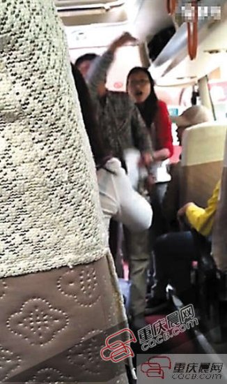 云南：女导游因游客不购物怒骂“你就是出来骗人的嘛”