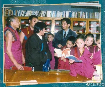 北京独生女抛下父母远嫁西藏，48年过去了，74岁的她在回家的...