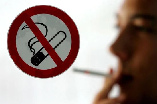 吸烟<em>导致</em>我国每年上百万人死亡，如何走向“无烟社会”？