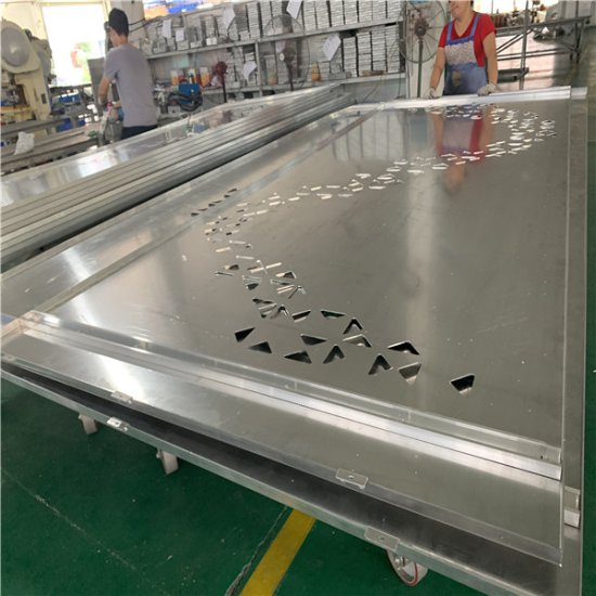 厂家供应包柱铝单板-透光雕花铝单板定制