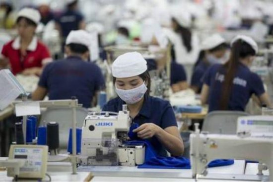 中国为什么能崛起成为"世界<em>工厂</em>"？才不是因为廉价的劳动力