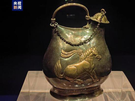 金碗金壶玛瑙杯……这个展览上全是大唐遗宝！