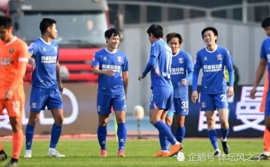 中国足坛再爆丑闻，新年第一支解散球队诞生，并没有出现欠薪