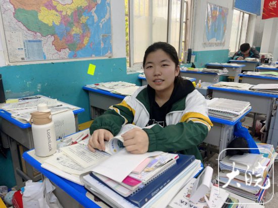 安徽这名高中生如何写出世界特等奖<em>作文</em>？