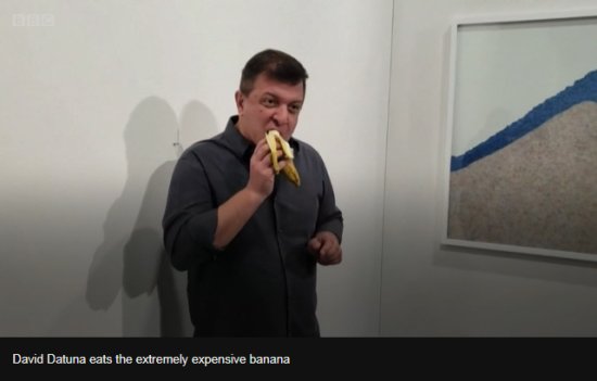 被<em>粘</em>在<em>墙上</em>后，一根香蕉卖出了12万美元，而且还被吃掉了！