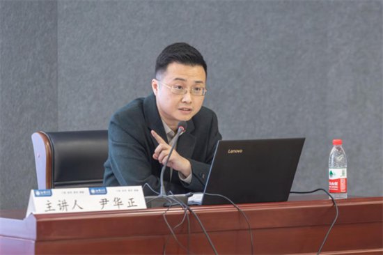 2024年湖北省社科类社会组织第一场思政课在江汉大学成功举办
