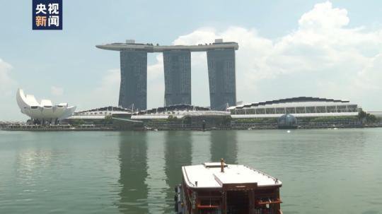 <em>新加坡</em>各界对中新互免签证政策表示欢迎