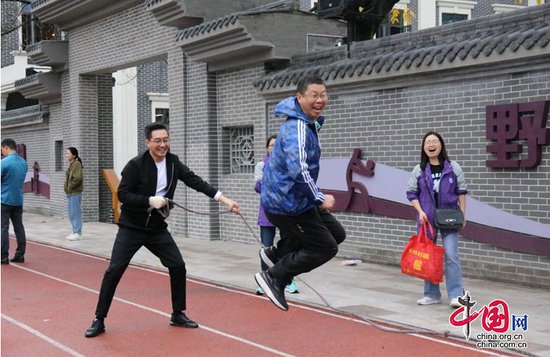 奔跑吧 “我的青春”——南充高中顺庆校区举行春季田径运动会